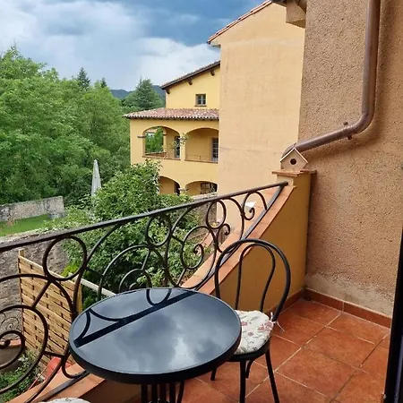 Apartament El Niu Dels Ocells 2 Sant Joan de les Abadesses Zewnętrze zdjęcie
